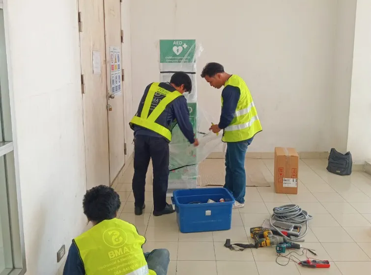 Electrical work refers to any activity involving the installation, alteration, maintenance, or repair of electrical systems, components, or equipment. It encompasses a wide range of tasks, from wiring a new house to troubleshooting a faulty circuit breaker.
